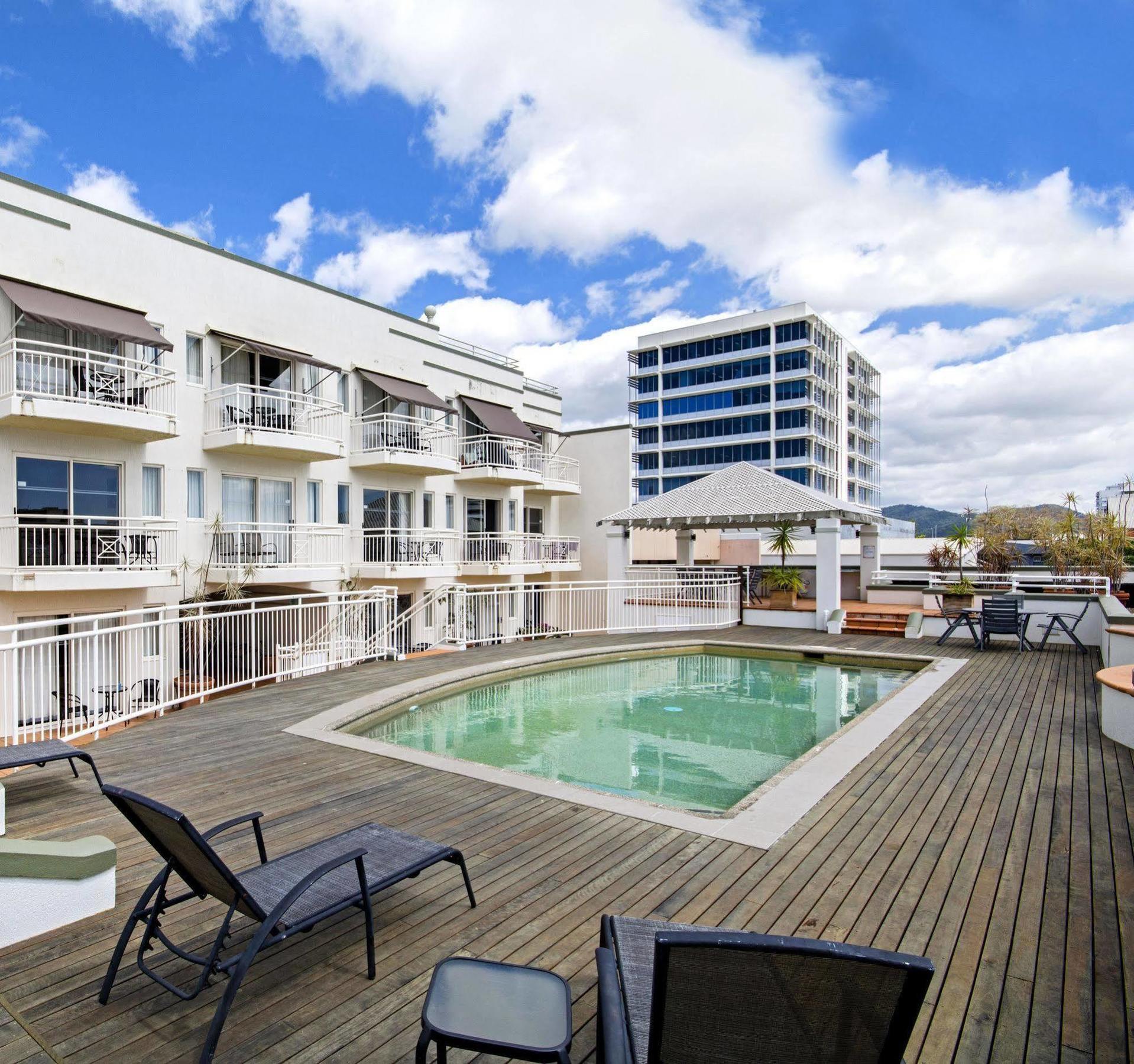 Il Centro Apartment Hotel Cairns Exteriör bild